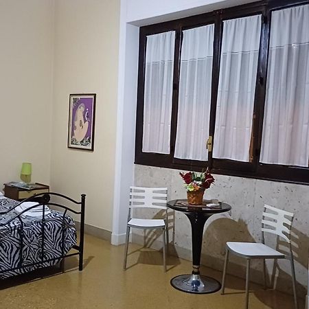 Da Mary Guest House パレルモ エクステリア 写真